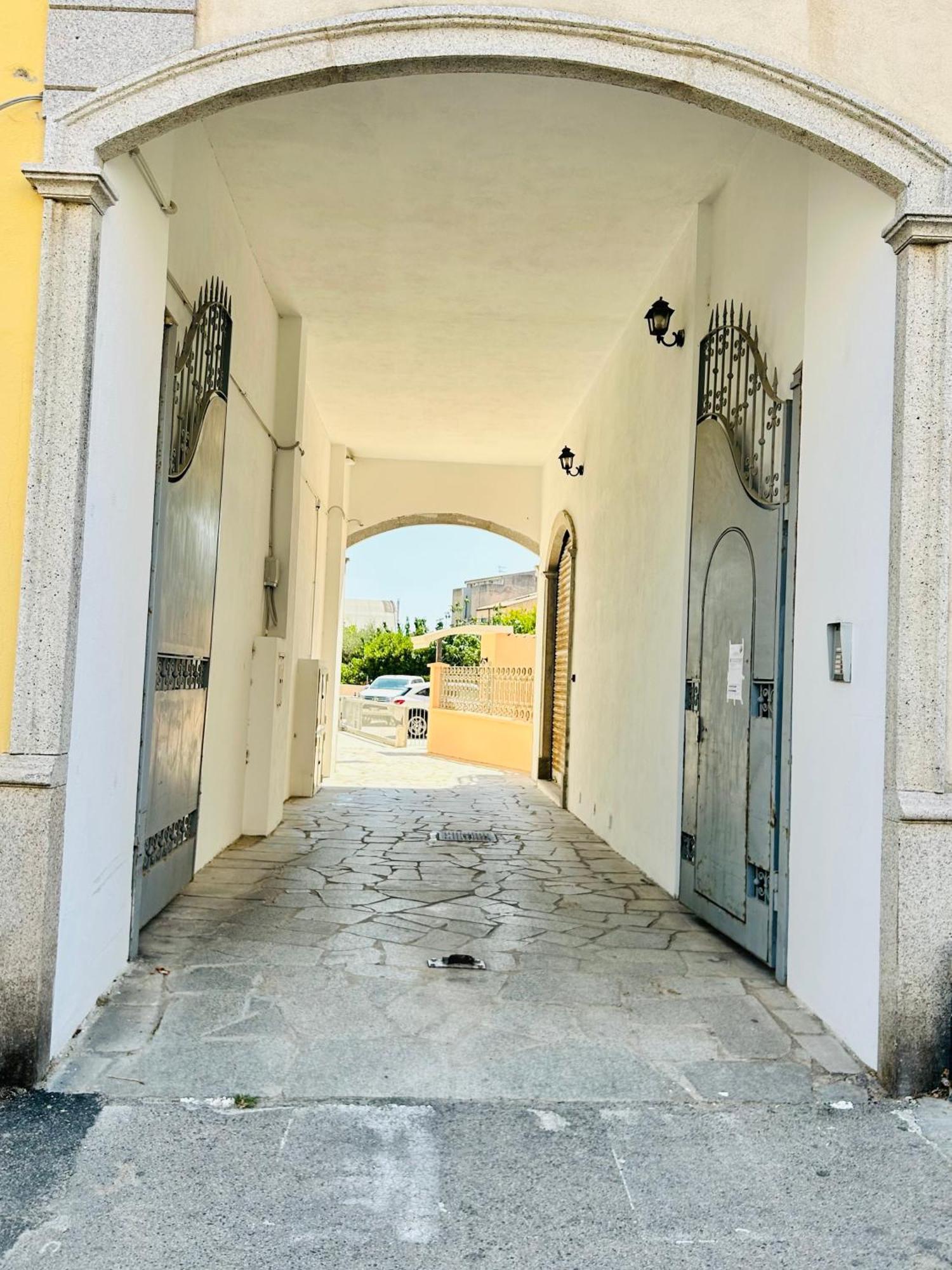 Olbia Centro Apartment ภายนอก รูปภาพ